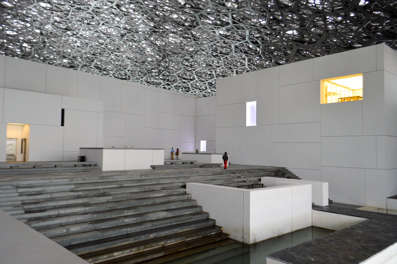 Light falling through the dome of the Louvre Abu Dhabi